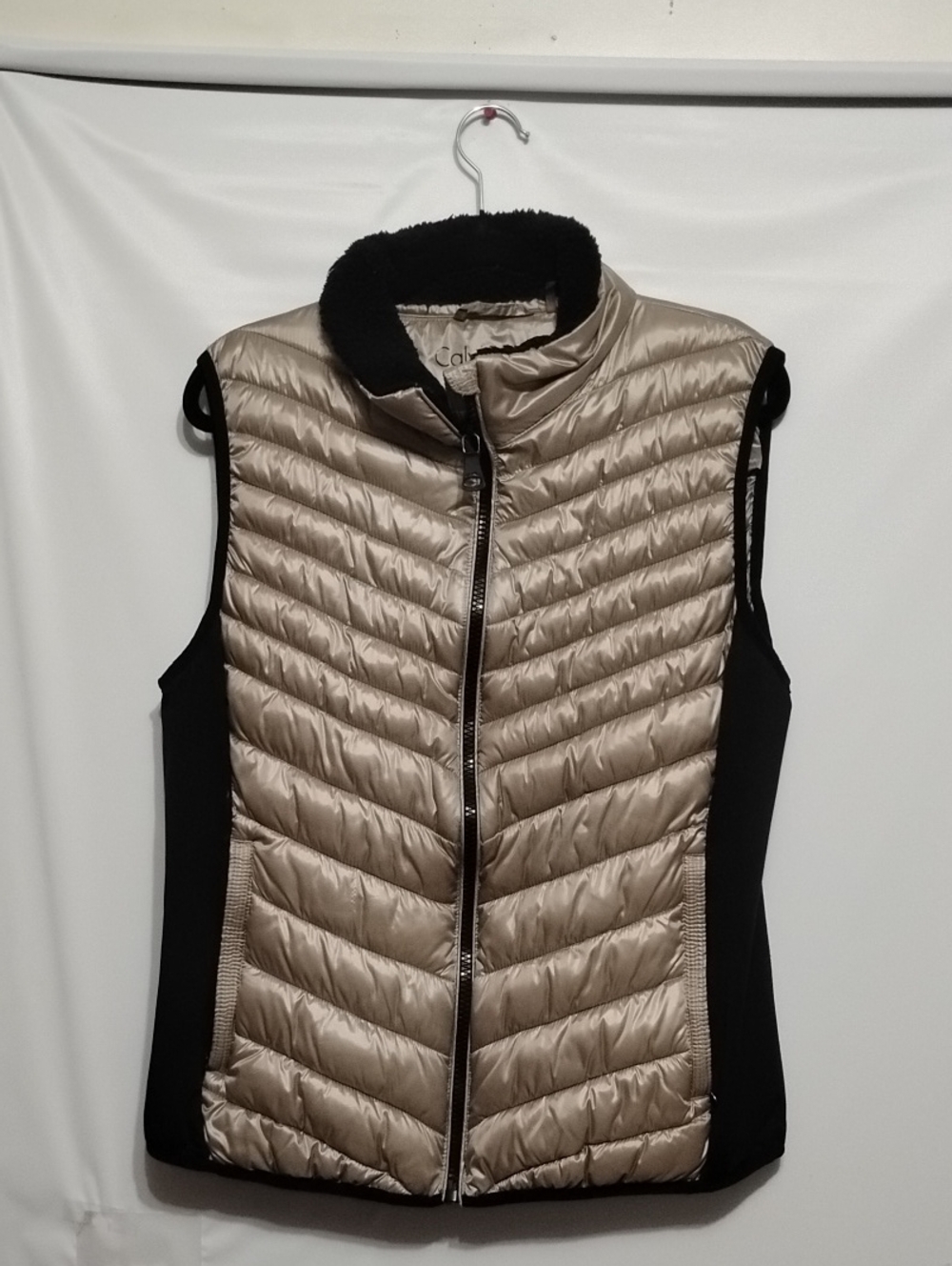 Calvin‎ Klein Quilted Packable Vest in Taupe with Black Trim
